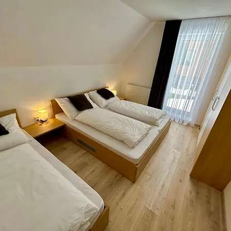 Kvetinka Chalet *